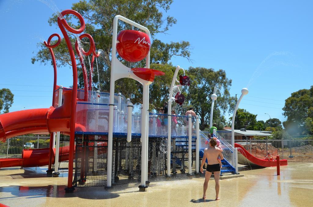 Marion Holiday Park Adelaide Exteriör bild